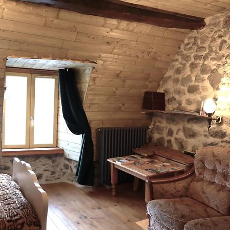 La Verte Salamandre Allanche Экстерьер фото